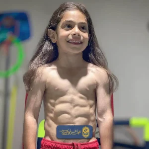 سیکس پک بچه