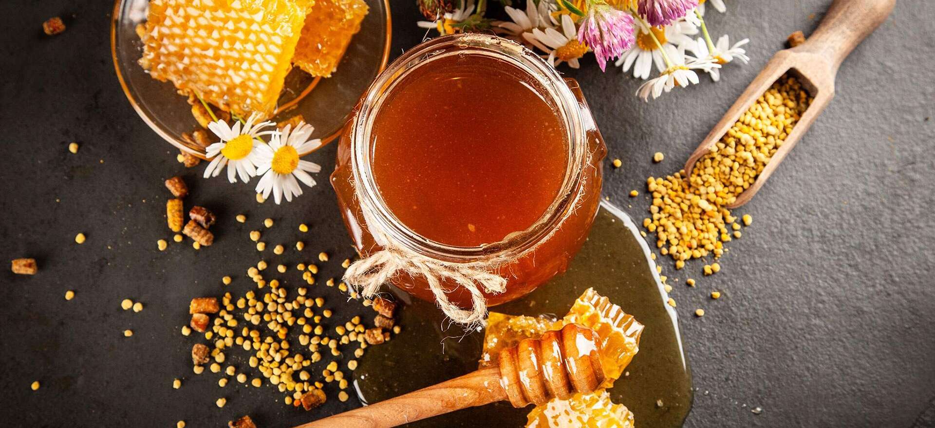 صفحه اصلی - عسل فروردین - عسل - عسل طبیعی - ژل رویال - ژل رویال اصل - خواص ژل رویال - خرید عسل - خرید عسل طبیعی - خرید ژل رویال - بره موم - خرید بره موم - گرده گل - خرید گرده گل